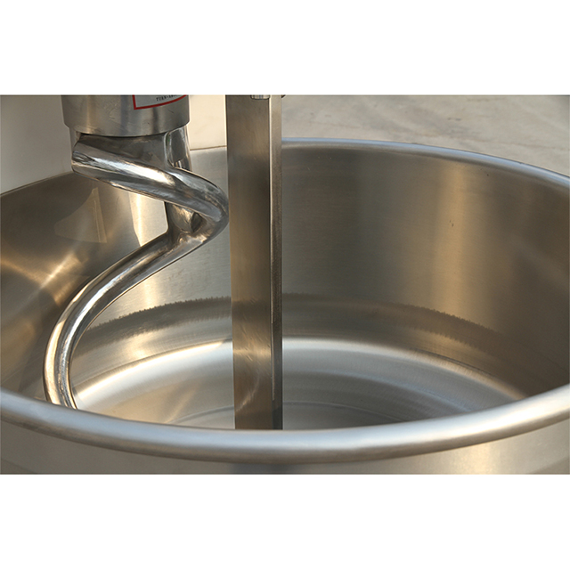 Automatic Tilting Dough Mixer